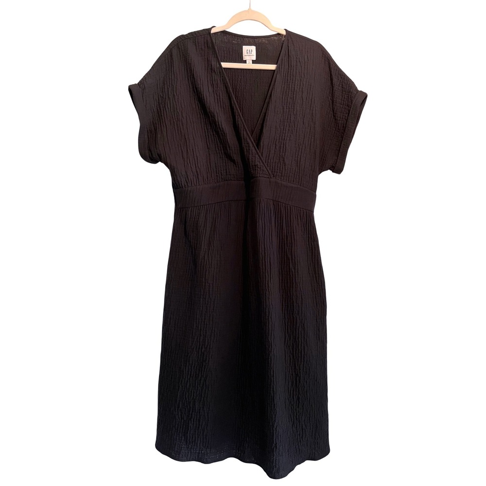 Gap Maternity Black Crinkle Gauze  Empire Waist Midi Dress L Summer LBD Casual